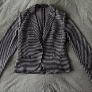 Women's Black and White Houndstooth Blazer (Size: M)